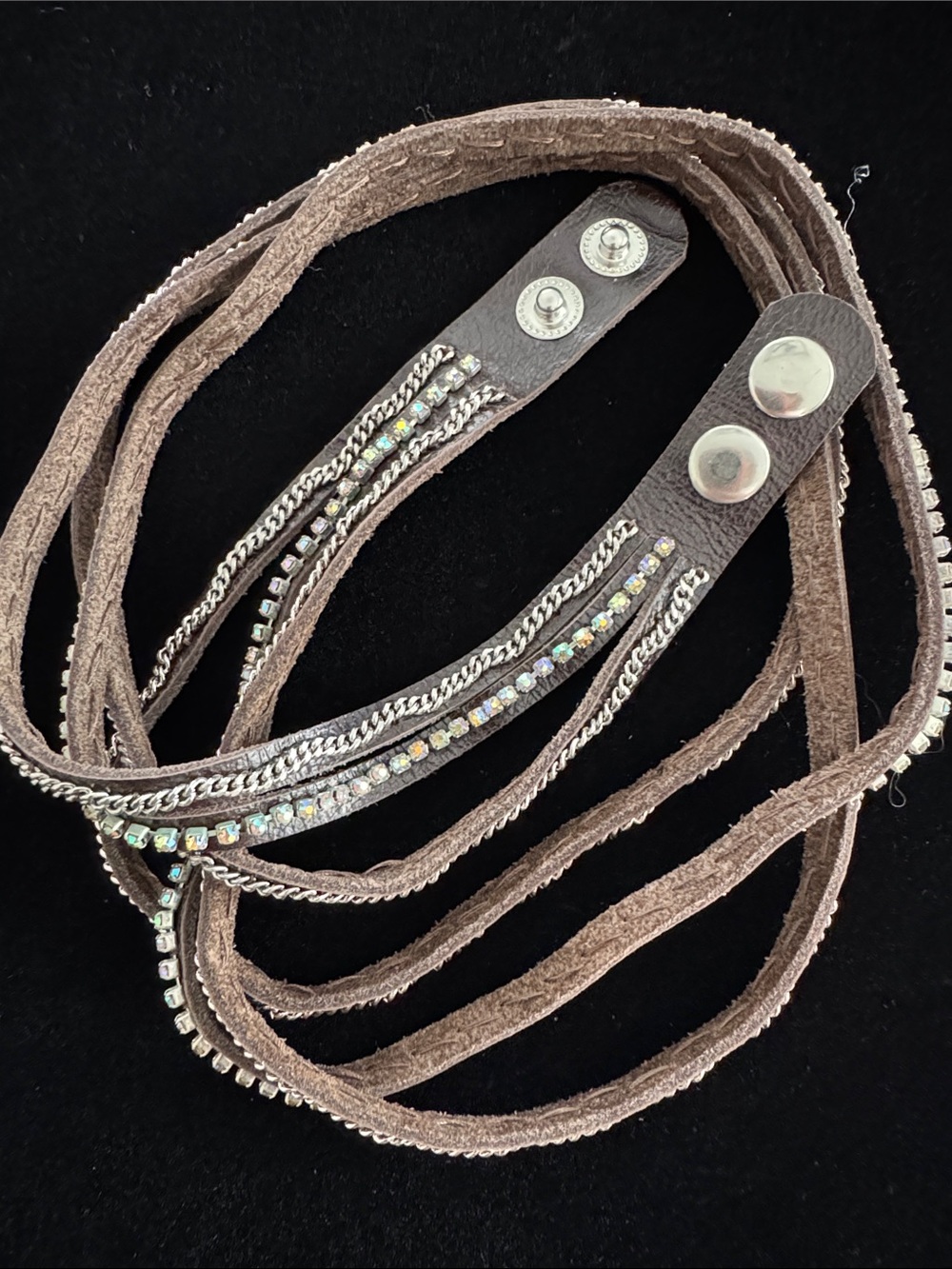 Unbranded Multi-Layer Leather Wrap Bracelet with Chain & Iridescent Crystals - Picture 3 of 6